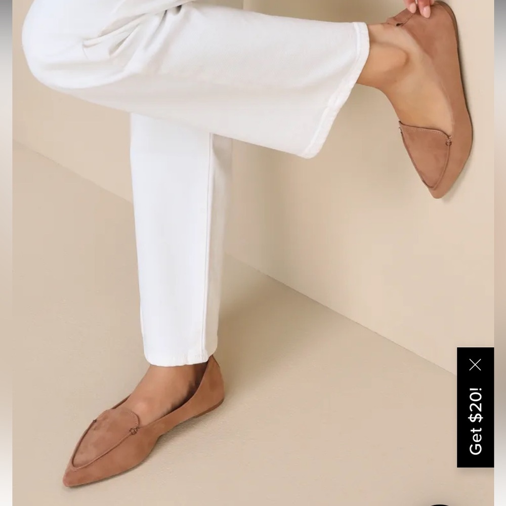 Brand new size 7 Emmy Flats